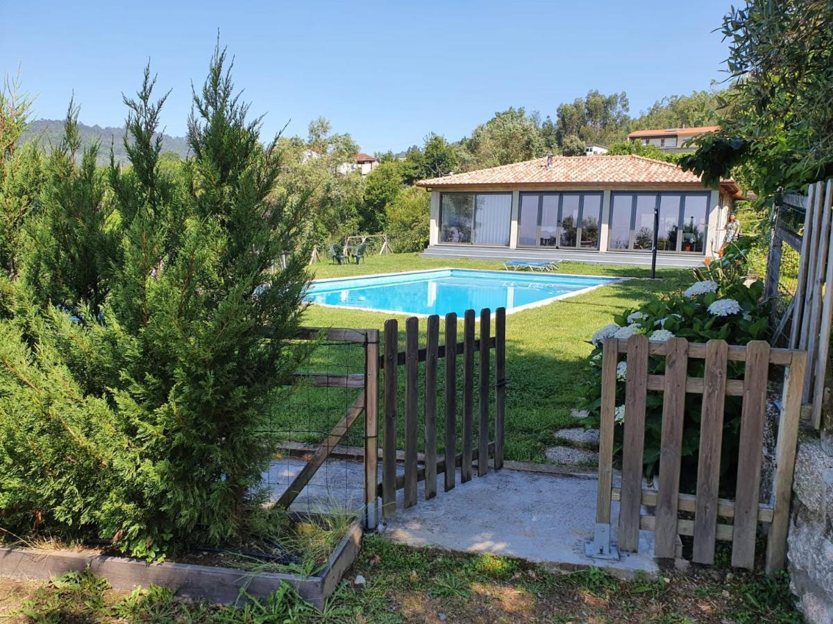 The Pool House Villa Longos Luaran gambar